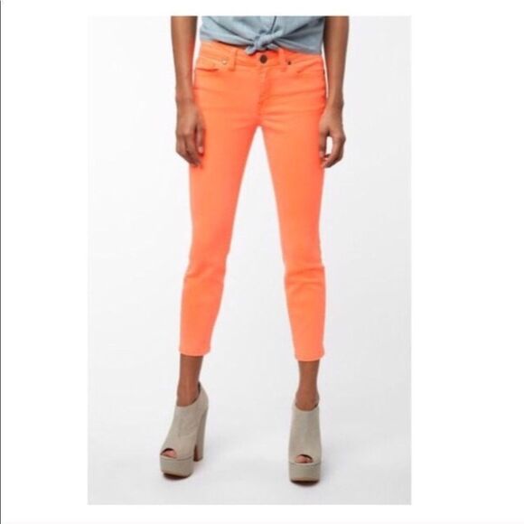 BDG Grazer MidRise‎ Jeans - Picture 1 of 8